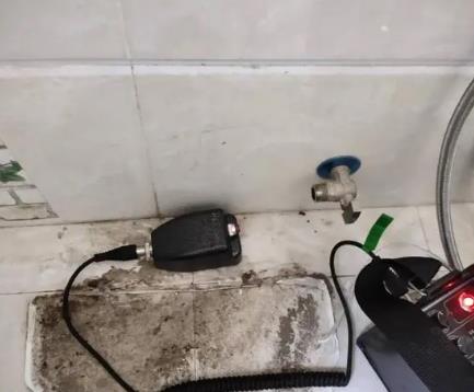 海州屋顶漏水维修公司分享下卫生间漏水的危害及解决方法