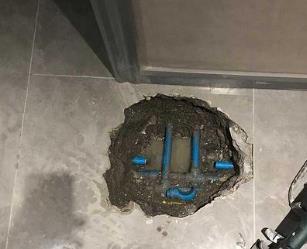 海州阳台漏水维修公司分享下暖气管道漏水的原因有哪些